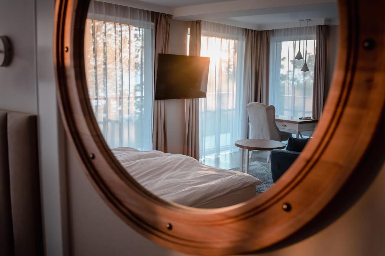 Hotel Szerokie Wody Sea & Sand Ustka Ngoại thất bức ảnh