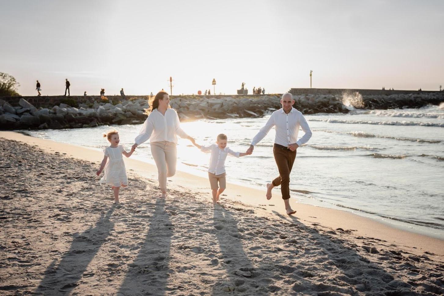 Hotel Szerokie Wody Sea & Sand Ustka Ngoại thất bức ảnh